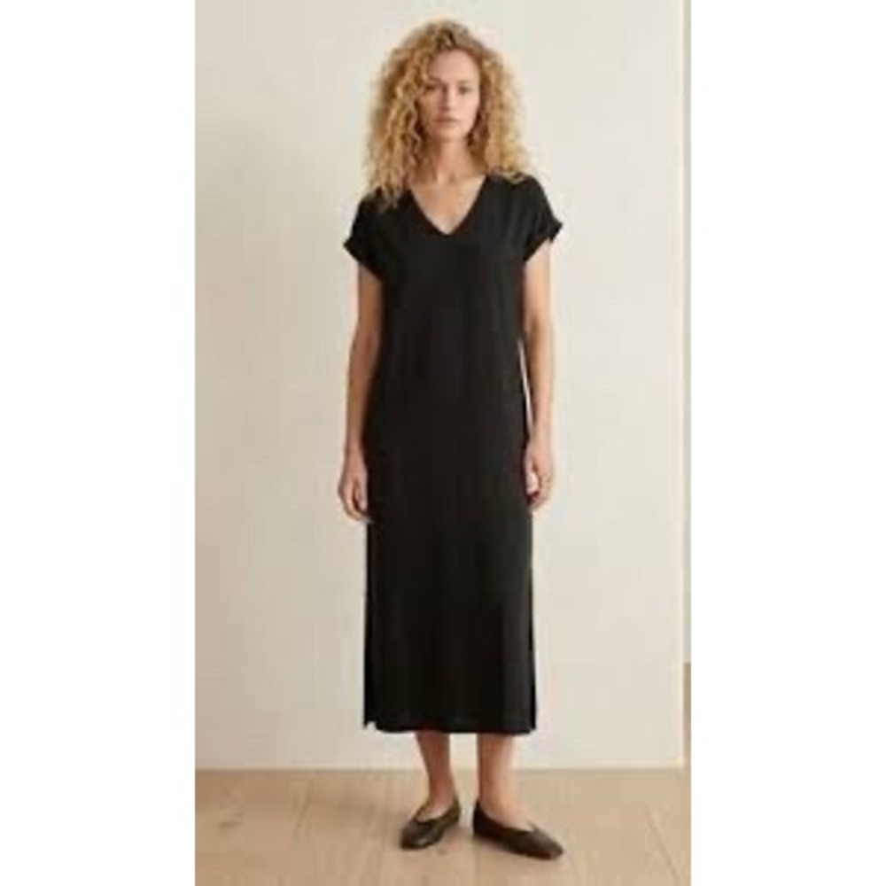 Cuyana | V-Neck Midi Dress MD Black Pima Cotton Modal Pocket T-Shirt Dress